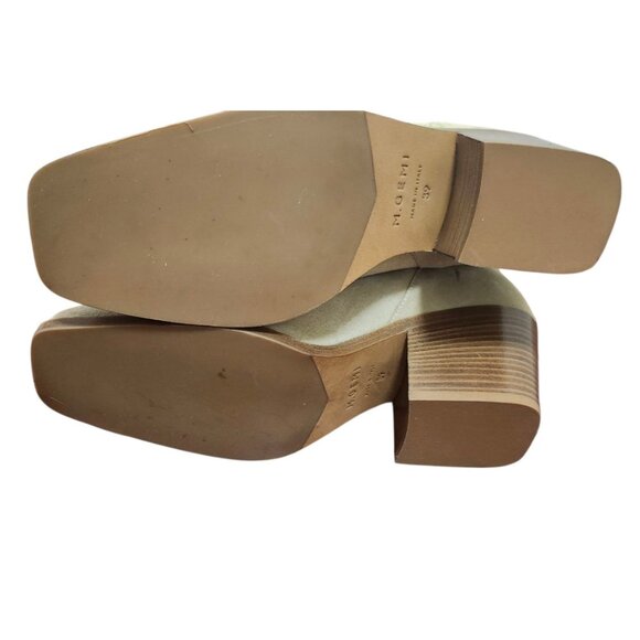 M Gemi Lelia Booties in Soft Suede. Size EU 39/US 8.5 - Picture 9 of 12